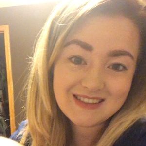 Meet your Posher, Halley